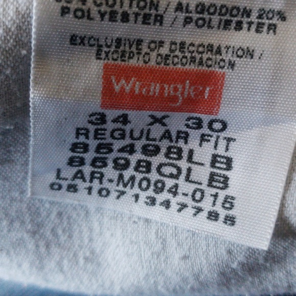 Vtg Wrangler Slight Distressed Denim Blue Jeans 34 × 30 - Picture 6 of 7